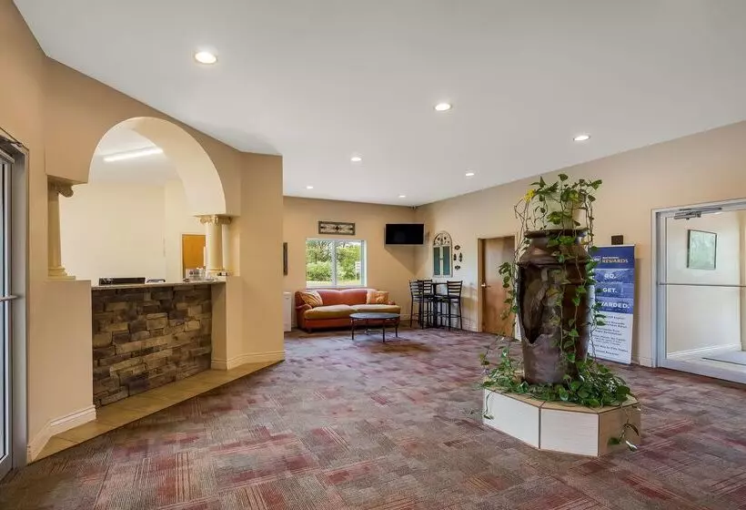 Surestay Hotel By Best Western Whittington Rend Lake