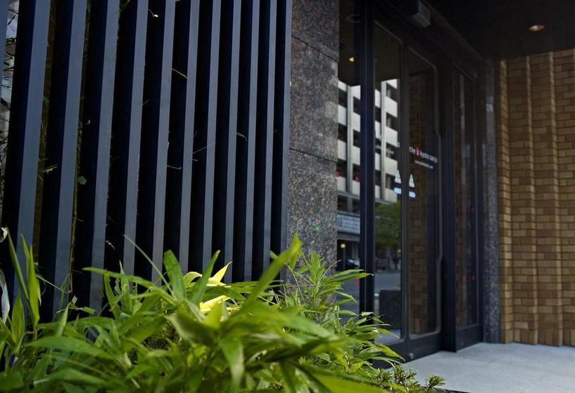 Отель The B Kyoto Sanjo