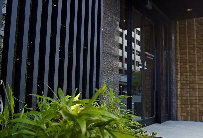 Отель The B Kyoto Sanjo