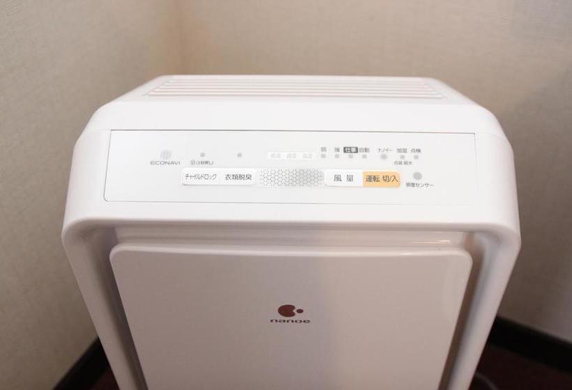 Отель The B Kyoto Sanjo