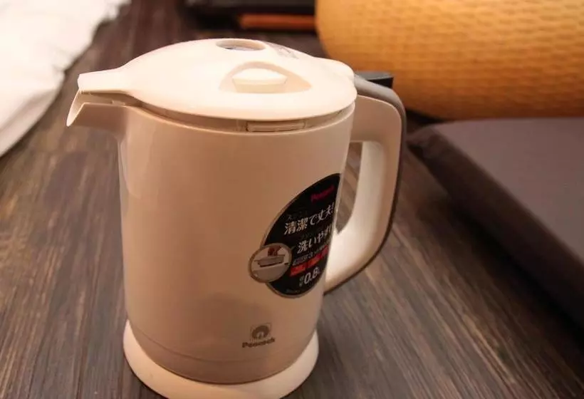 Отель The B Kyoto Sanjo