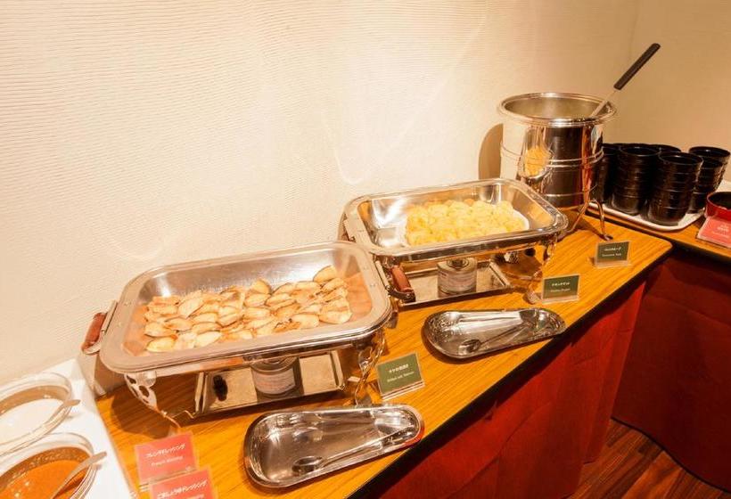 Отель The B Kyoto Sanjo