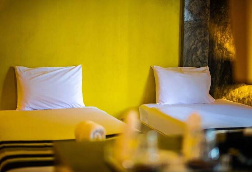 فندق The B Ranong Trend