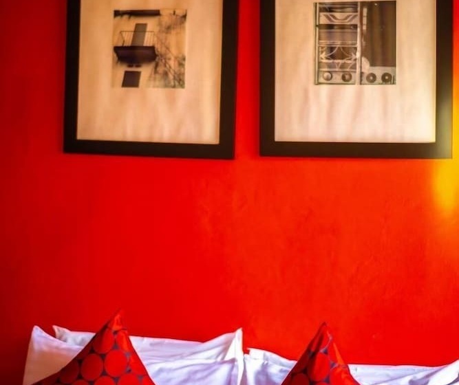 فندق The B Ranong Trend