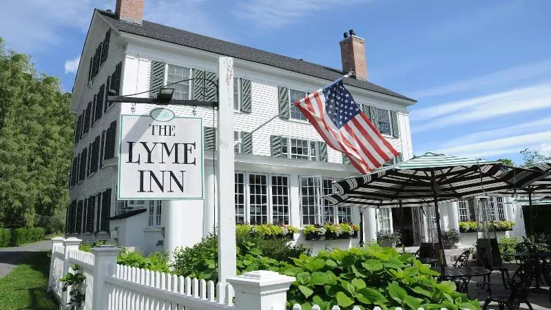 ホテル The Lyme Inn