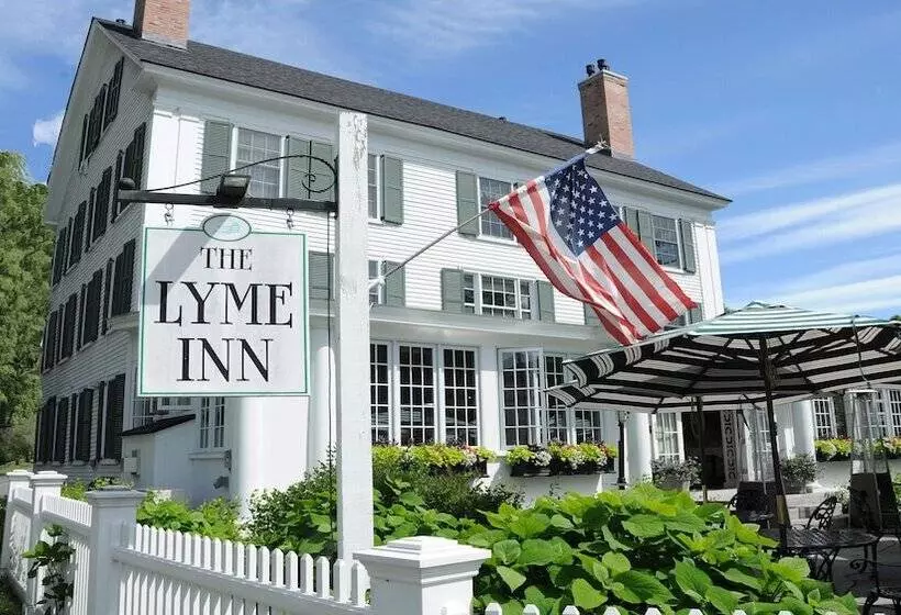 ホテル The Lyme Inn
