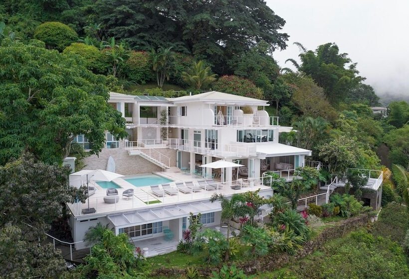 ホテル The Retreat Costa Rica Wellness Resort & Spa