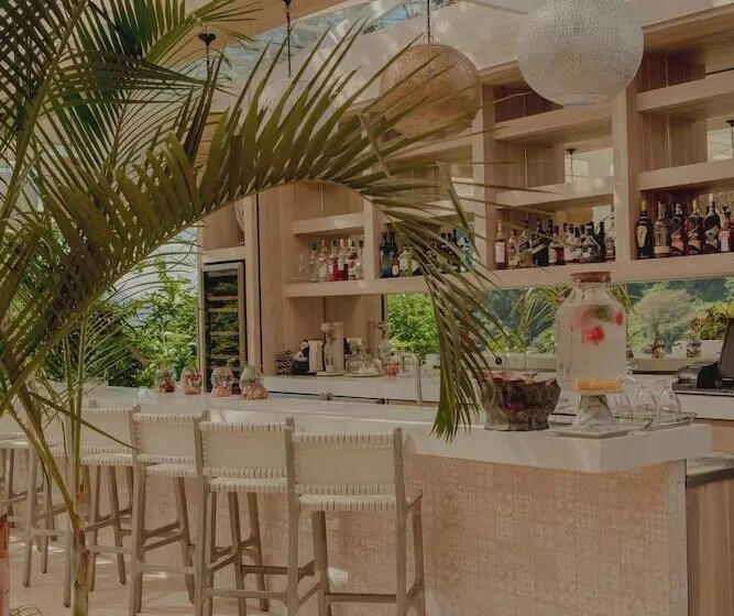 酒店 The Retreat Costa Rica Wellness Resort & Spa