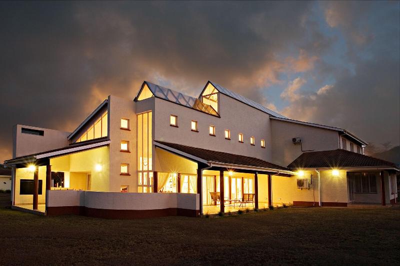 בית מלון כפרי The Royal Villas Swaziland