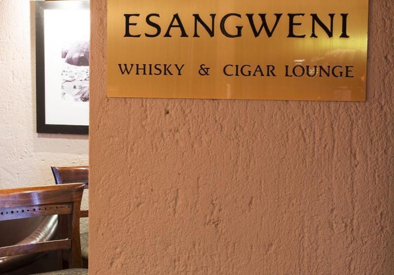 בית מלון כפרי The Royal Villas Swaziland