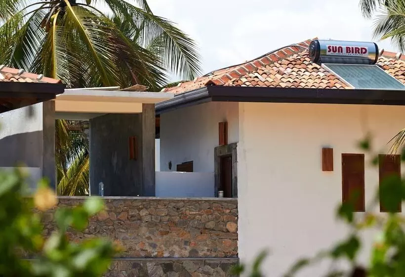 Hotel Villa Tangalle Lagoon