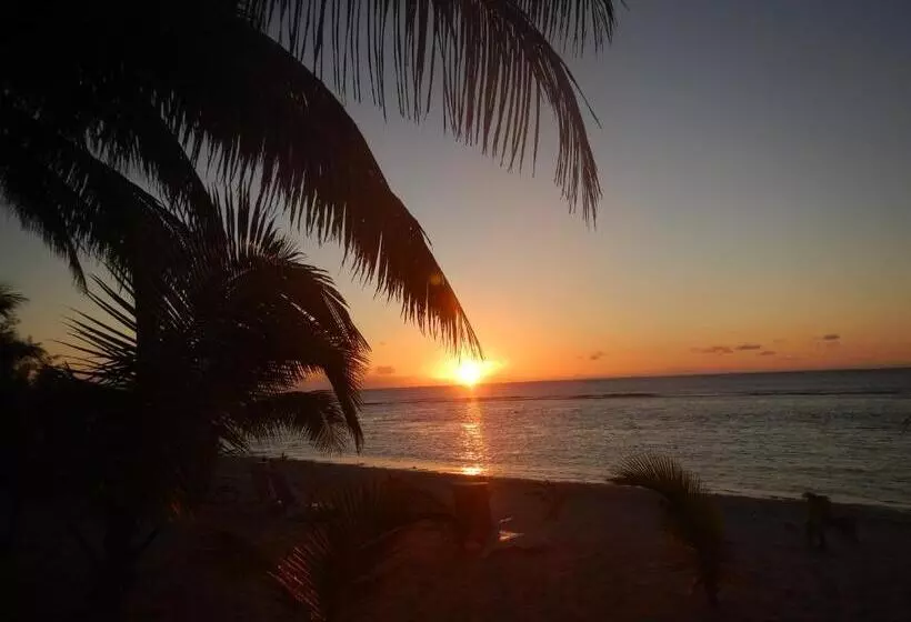 מוטל Reefcomber Sunset Beach