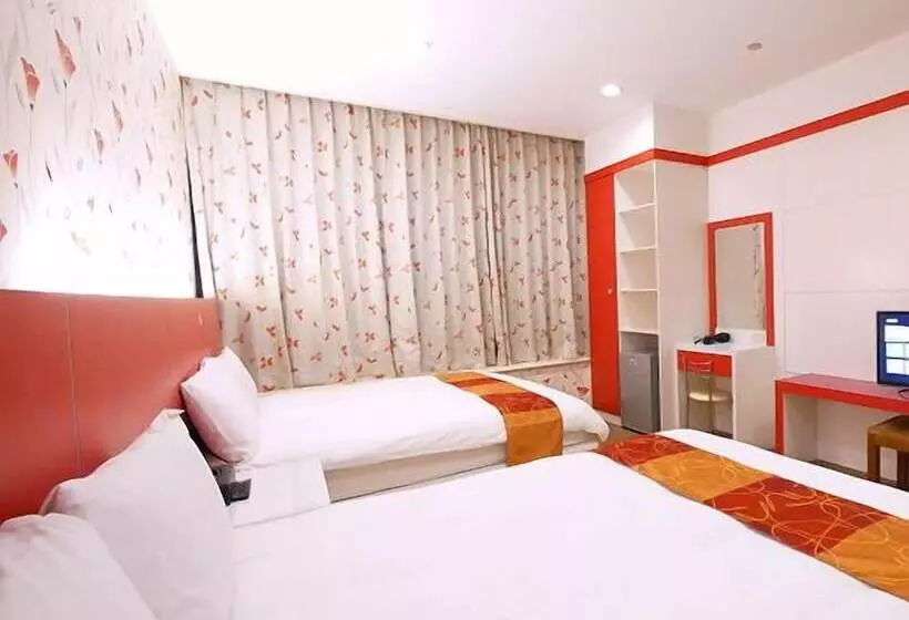 پانسیون 天空之城