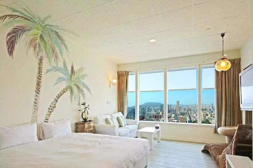 پانسیون 天空之城