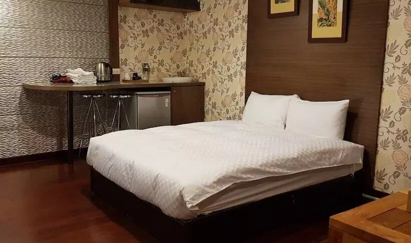 پانسیون 天空之城