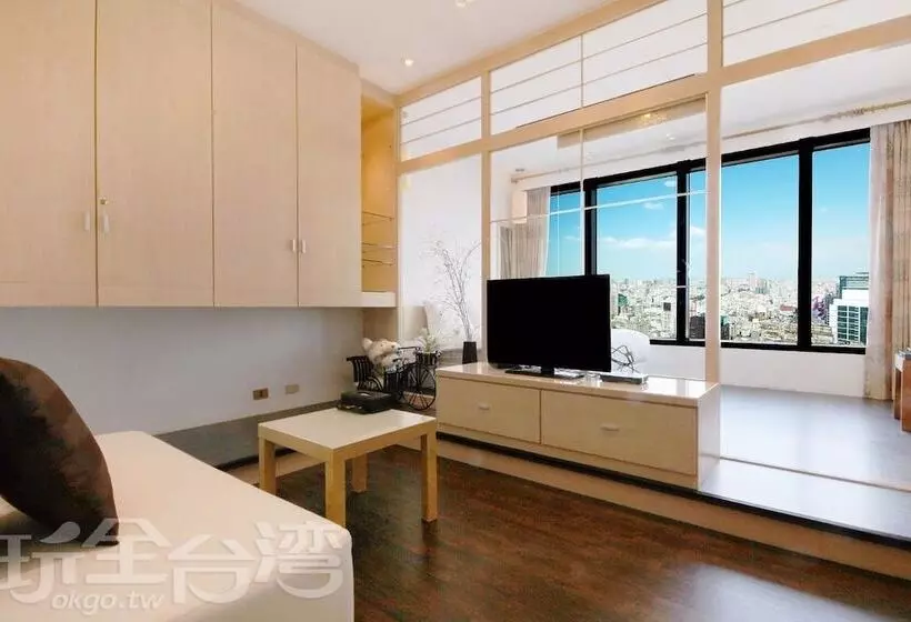 پانسیون 天空之城