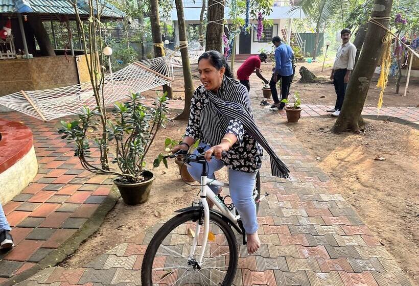 بنسيون Marari Beach Villas