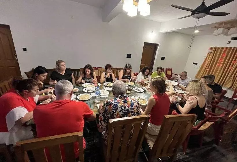 Пансион Marari Beach Villas