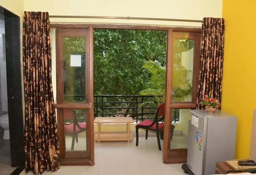 Rbr Beach Resort Calangute