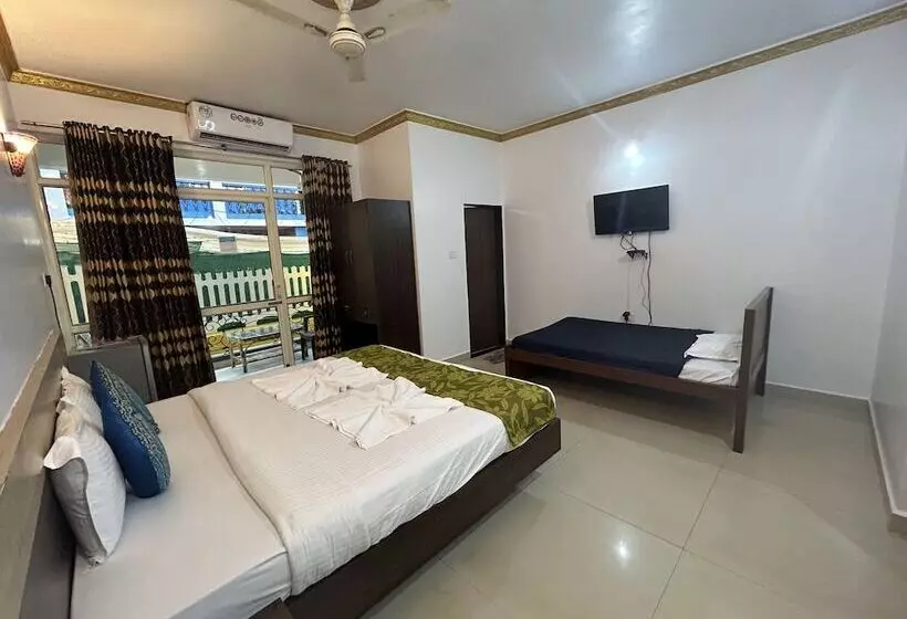 Rbr Beach Resort Calangute