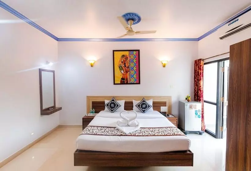 Rbr Beach Resort Calangute