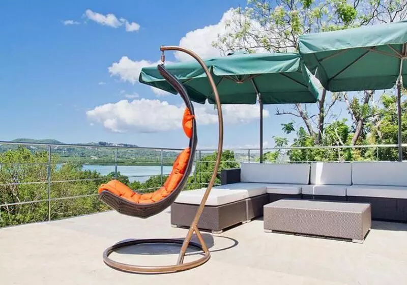 استراحتگاه Ocean Suites Bohol Boutique