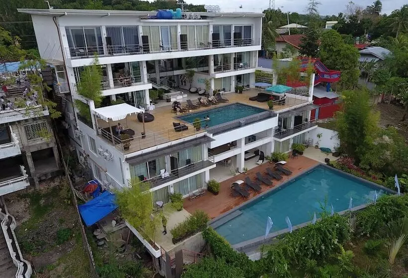 استراحتگاه Ocean Suites Bohol Boutique