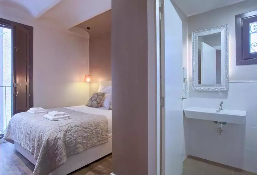 Short Stay Group Sagrada Familia Serviced Apartments