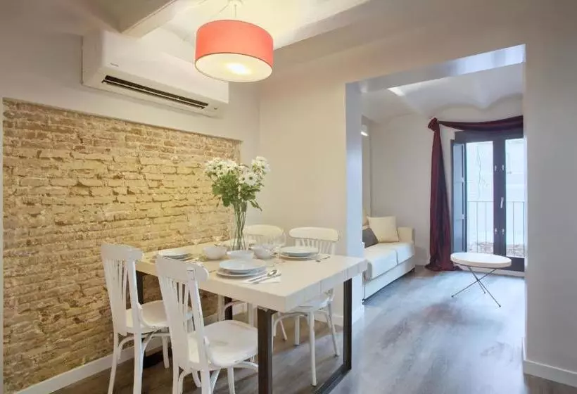 Short Stay Group Sagrada Familia Serviced Apartments