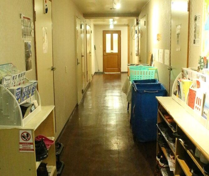 Yokohama Central Hostel