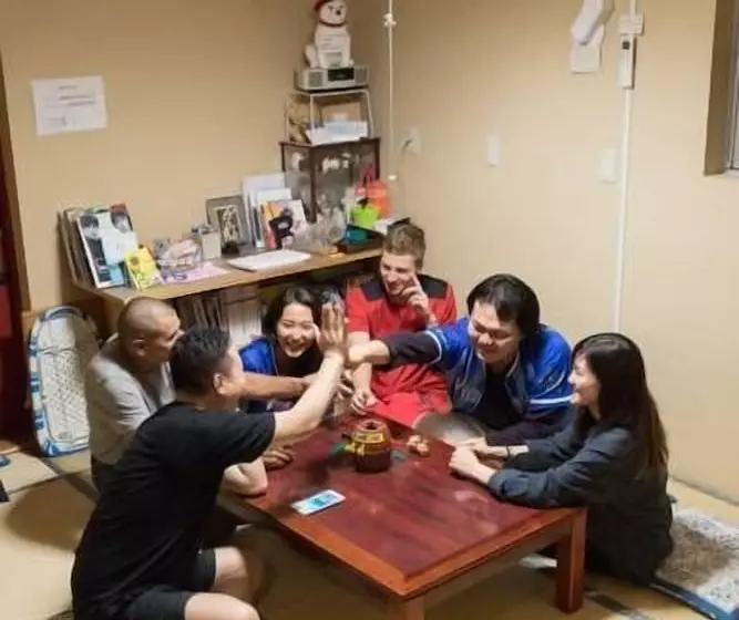 Yokohama Central Hostel