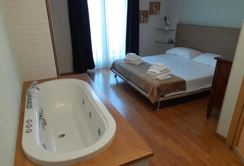 Réva Residences And Pool