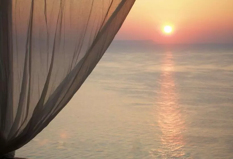 Apelon Tiritas Villas