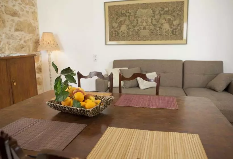 Cretan Cottage