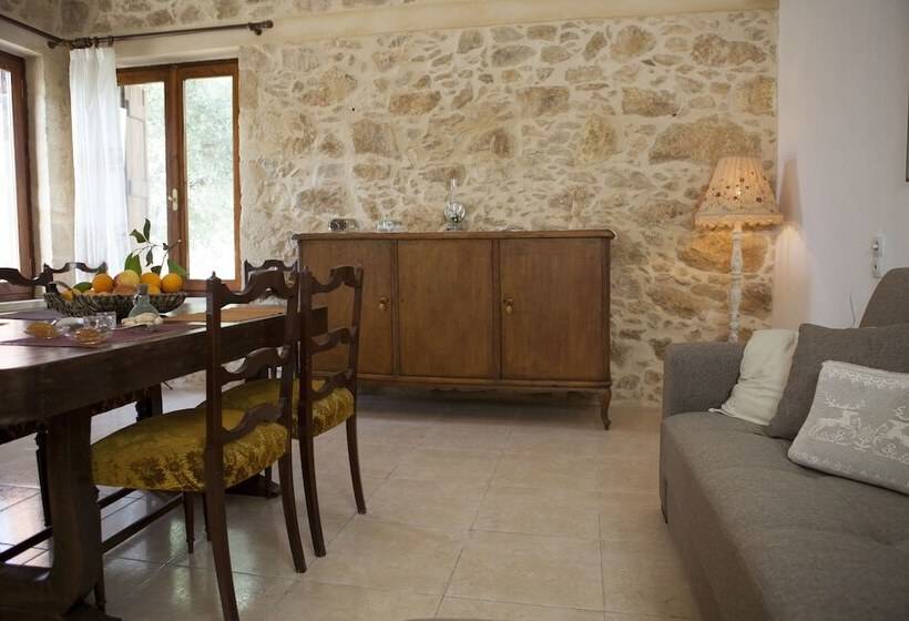 Cretan Cottage