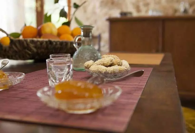 Cretan Cottage