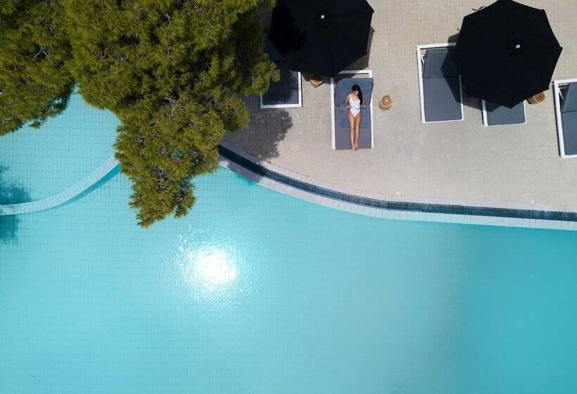 Akra Morea Hotel & Residences