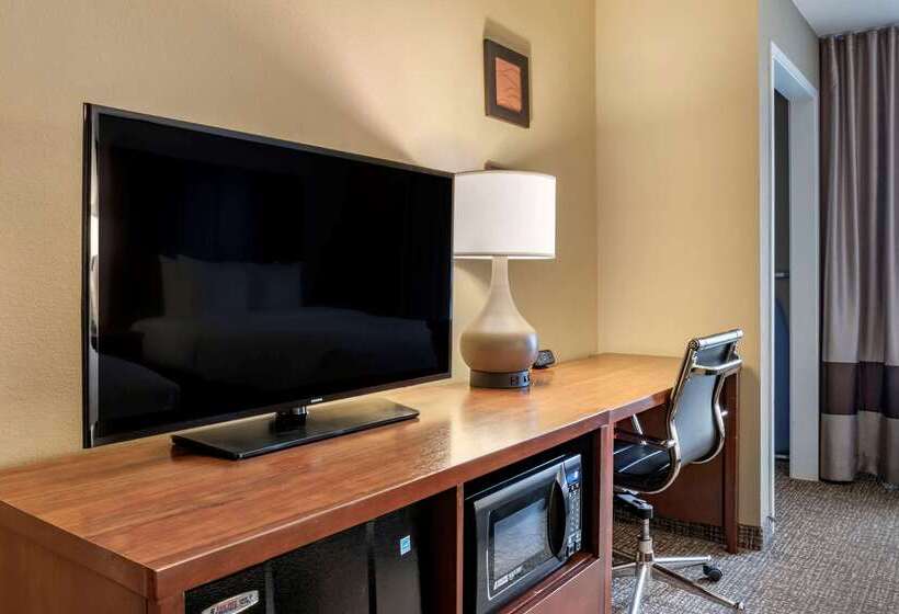 فندق Comfort Inn Pa Turnpike  I81