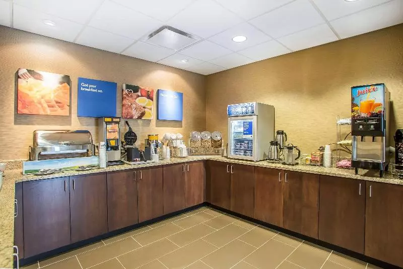 ホテル Comfort Inn Pa Turnpike  I81