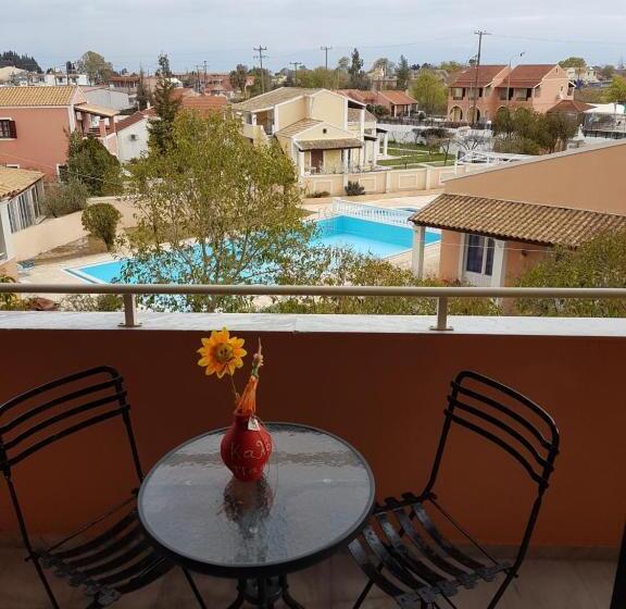 ホテル Corfugrace