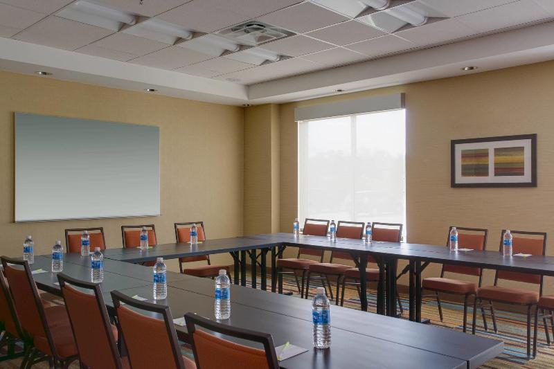 فندق Fairfield Inn & Suites By Marriott Dallas West/i 30