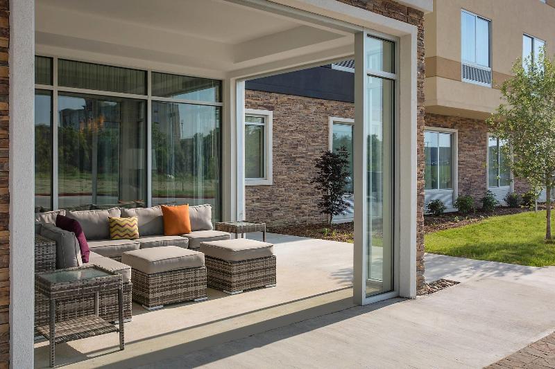 فندق Fairfield Inn & Suites By Marriott Dallas West/i 30