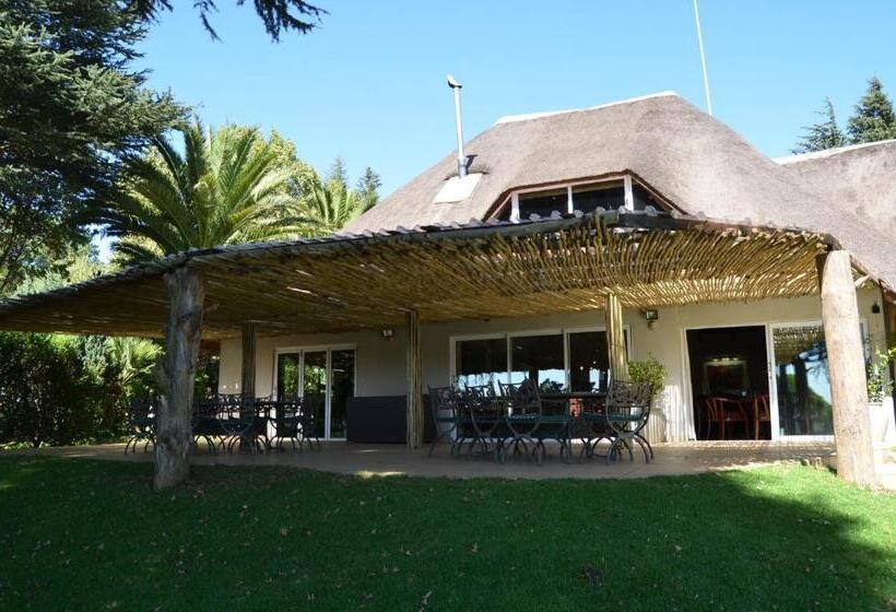Отель Highveld Splendour Boutique Bed And Breakfast