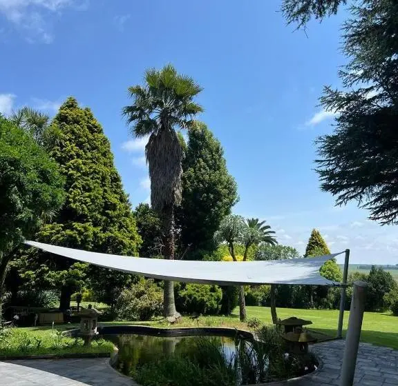 ホテル Highveld Splendour Boutique Bed And Breakfast