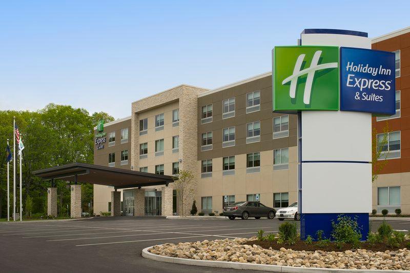 هتل Holiday Inn Express & Suites By Ihg Altoona, An Ihg