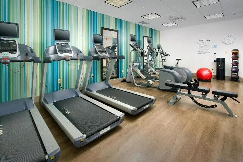 ホテル Holiday Inn Express & Suites By Ihg Altoona, An Ihg