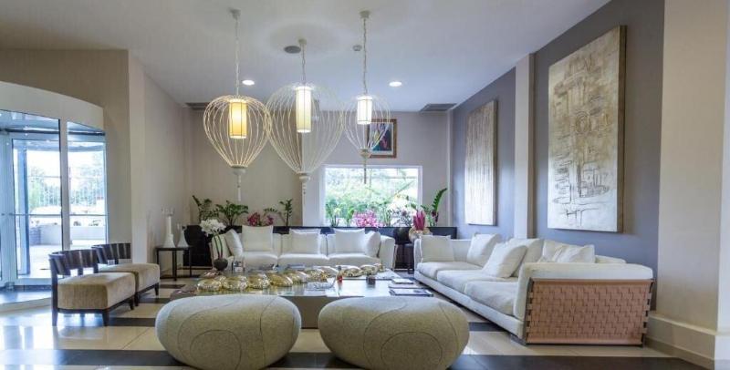 酒店 Millenium Suites