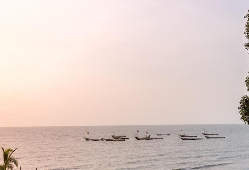 酒店 Millenium Suites