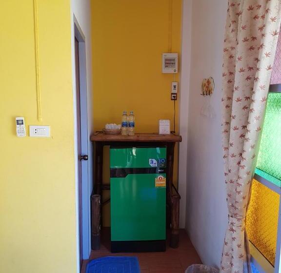 בית מלון כפרי Odour Pai