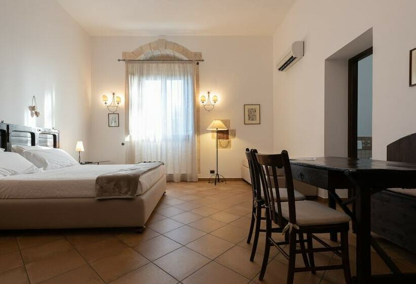 בית מלון כפרי Relais Torre Marabino